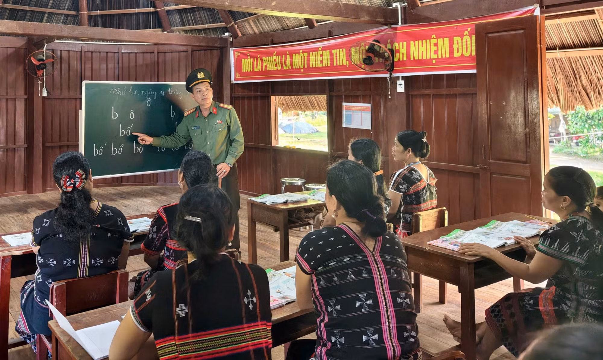 lop-hoc-a-vuong.jpg