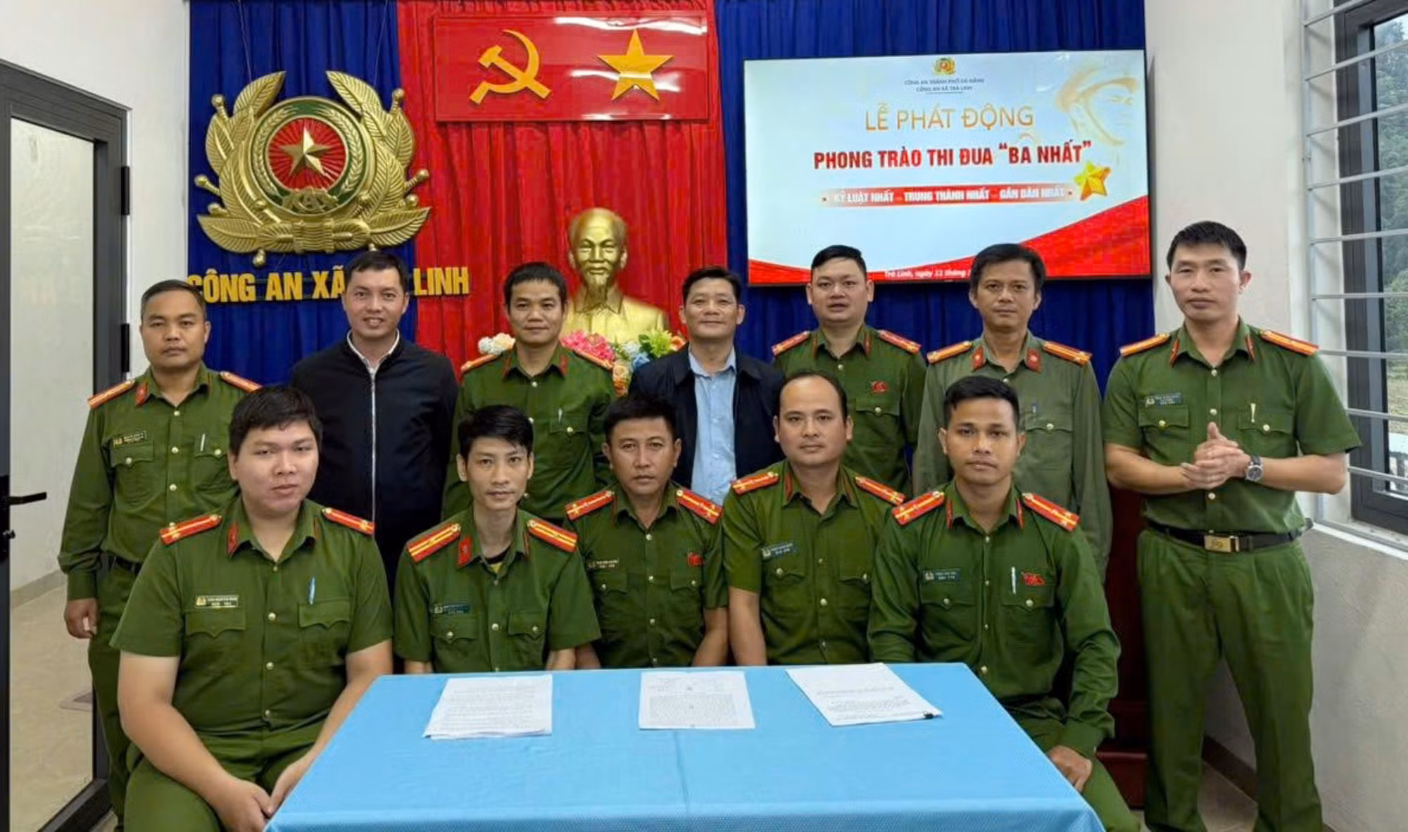 ba-nhat-tra-linh-b-ngoc-thi.jpg