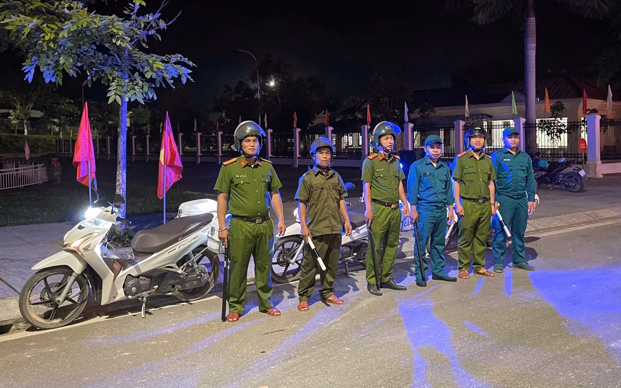 ca-tay-giang-2710.jpg