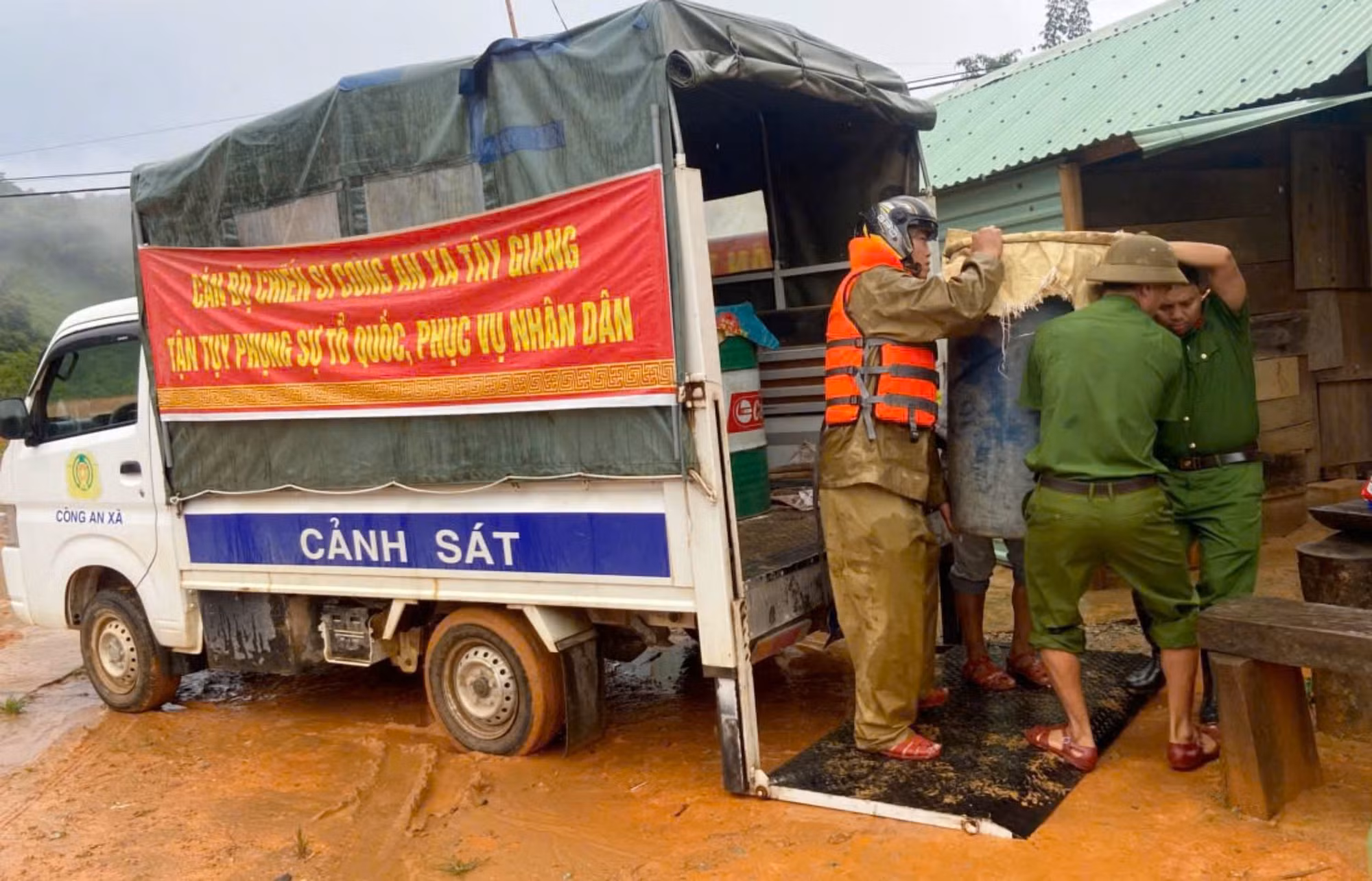 ca-tay-giang-2483.jpg