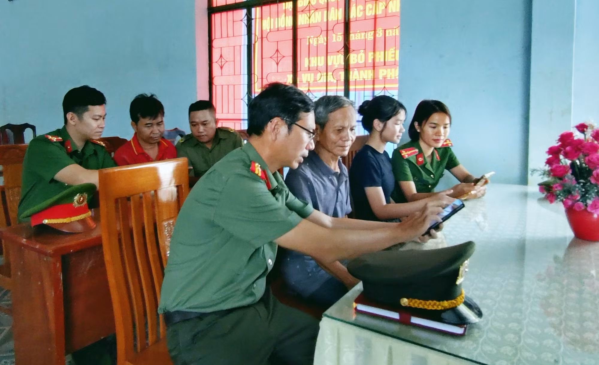 ky-1b-ngoc-thi.jpg