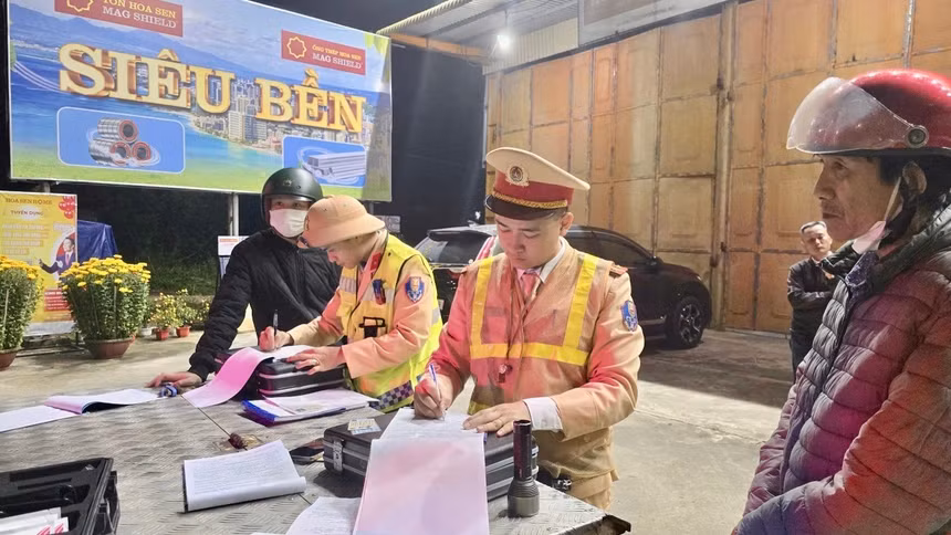 Bài 1: Giữ bình yên trên từng cung đường