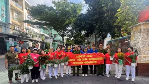 Khi Công an cơ sở lấy sự gần dân làm nền tảng giữ bình yên 