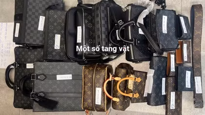  Kinh doanh hàng hiệu giả mạo, thu lợi bất chính hàng tỷ đồng