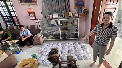 Khởi tố 2 đối tượng sản xuất, buôn bán thuốc Đông y giả