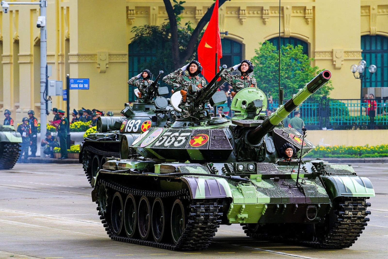 Các lực lượng Quân đội nhân dân Việt Nam tham gia Lễ diễu binh, diễu hành kỷ niệm 80 năm Cách mạng tháng Tám thành công (19/8/1945 - 19/8/2025) và Quốc khánh nước Cộng hòa xã hội chủ nghĩa Việt Nam (02/9/1945 - 02/9/2025). (Ảnh: Đinh Phương).