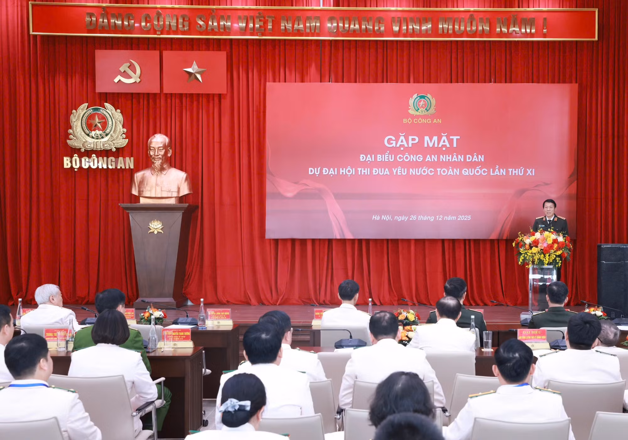 Những điển hình xuất sắc nhất trong vườn hoa 