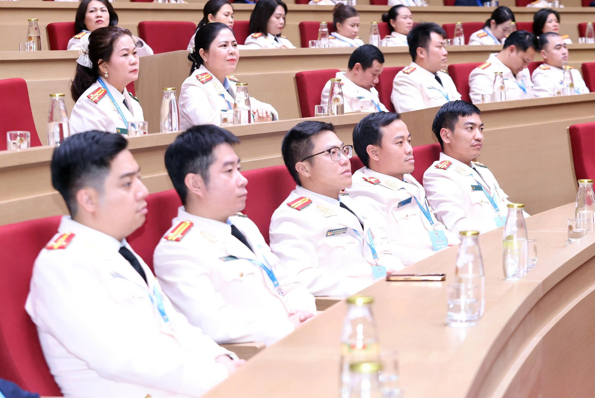 Giai đoạn cách mạng mới là 