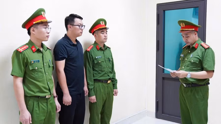 Khởi tố 5 bị can về tội xâm phạm quyền tác giả
