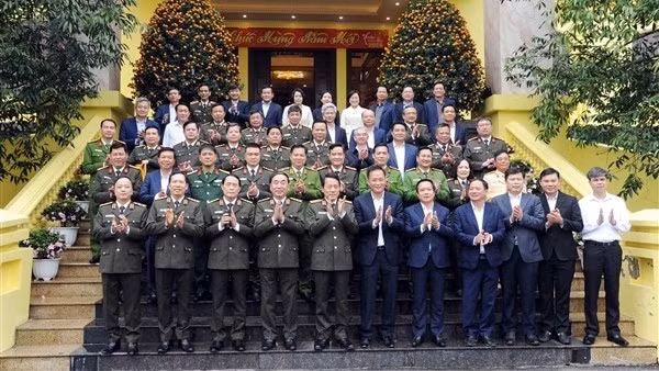 Hưng Yên phải là địa phương đi đầu xây dựng xã hội trật tự, kỷ cương, an ninh, an toàn