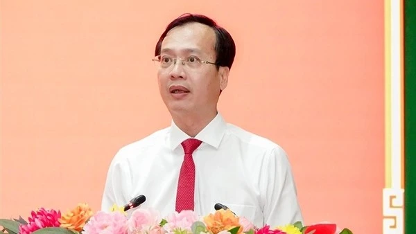 Tập trung thực hiện ba khâu đột phá chiến lược, đưa Vĩnh Long phát triển nhanh và bền vững