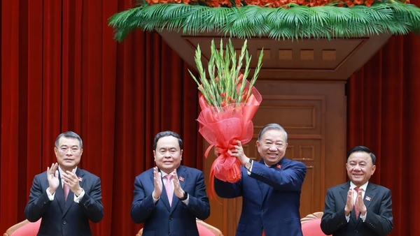 Danh sách chi tiết 200 Ủy viên Ban Chấp hành Trung ương Đảng khóa XIV