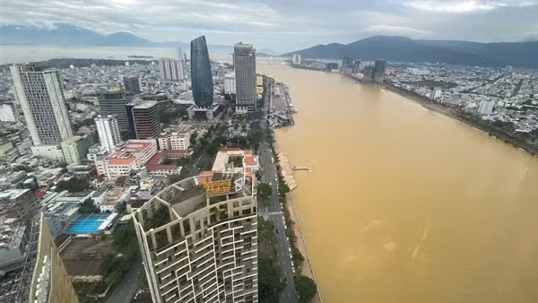 Đừng vì nguồn thu trước mắt mà để vuột mất cả chặng đường phát triển phía sau