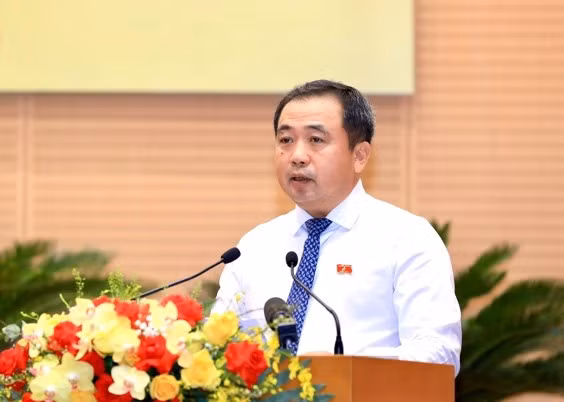 Bí thư Thành ủy Hà Nội Trần Đức Thắng phát biểu tại kỳ họp. Ảnh: Thành Thái.