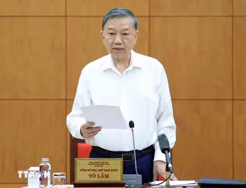tong-bi-thu-chu-tich-nuoc-to-lam-lam-viec-voi-ban-chinh-sach-chien-luoc-trung-uong.jpg