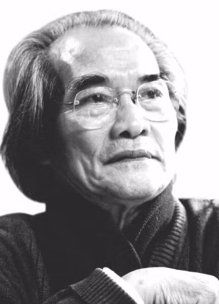 Nhà văn Sơn Tùng.