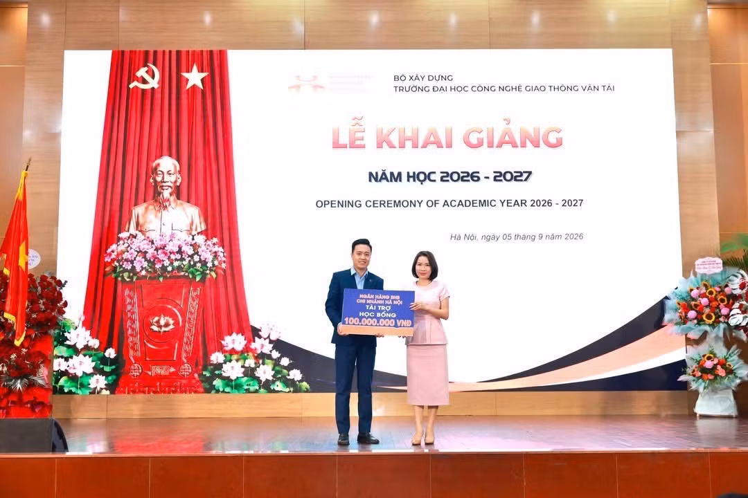 Mỗi mùa khai giảng, những hoạt động dành cho học sinh, sinh viên của SHB lại được triển khai tại nhiều mái trường trên cả nước.