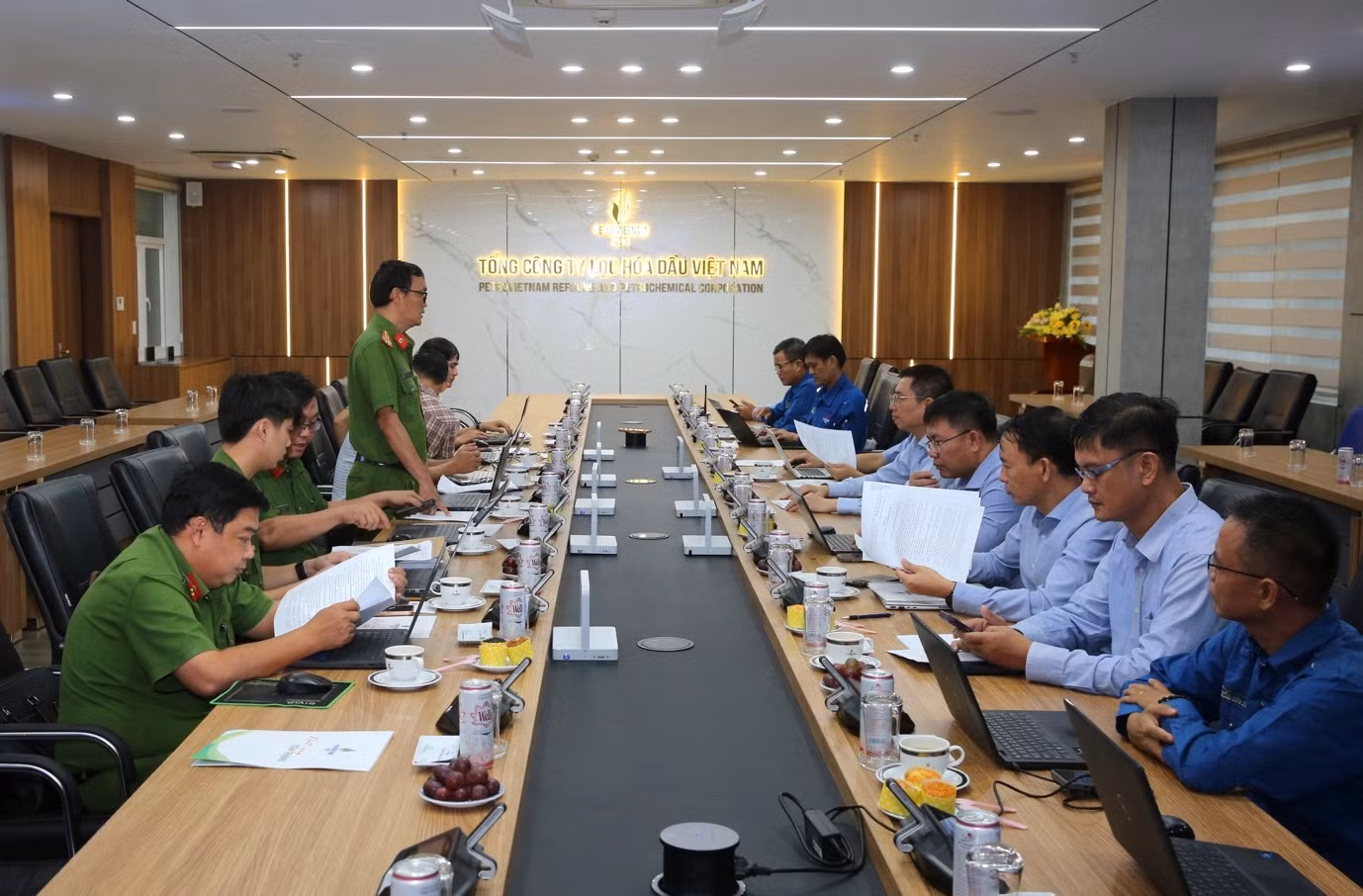 Đoàn kiểm tra Phòng cháy, chữa cháy và cứu nạn, cứu hộ (PCCC&amp;CNCH) Công an tỉnh Quảng Ngãi và Ban Quản lý Khu kinh tế Dung Quất và các Khu công nghiệp tỉnh Quảng Ngãi làm việc tại BSR.