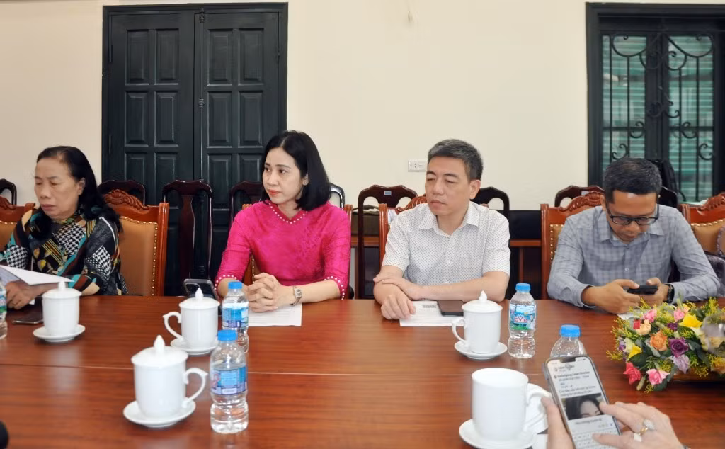 Các đại biểu tham dự lễ ký kết.