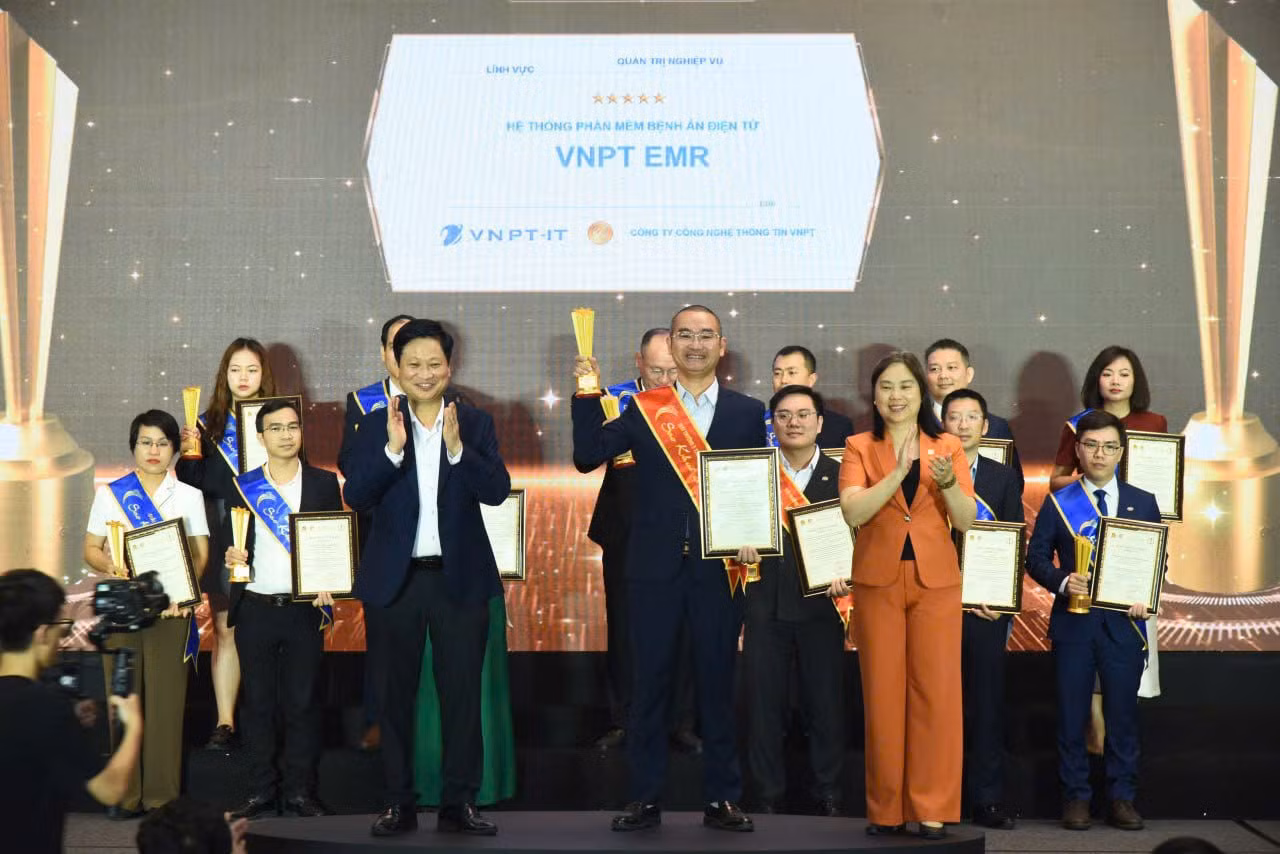 Không chỉ là giải thưởng, điều gì đứng sau 7 lần được xướng tên của VNPT tại Sao Khuê 2026? ảnh 6