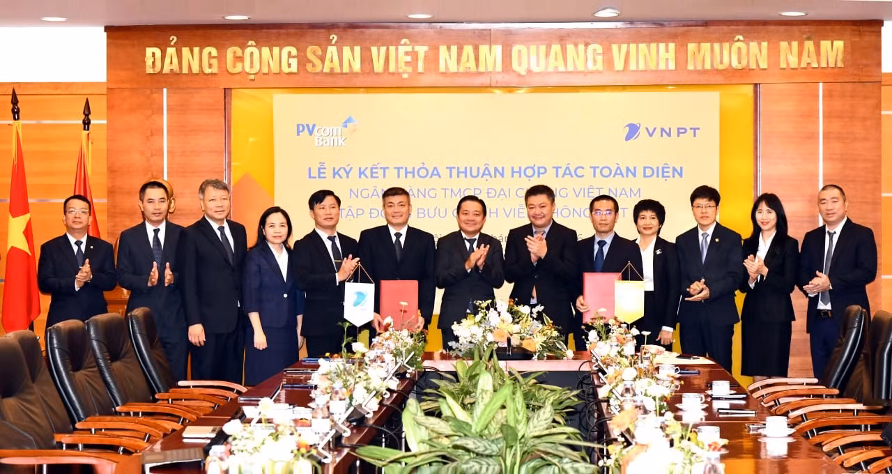 PVcomBank và VNPT hợp tác chiến lược, kết nối sức mạnh tài chính và công nghệ số ảnh 2