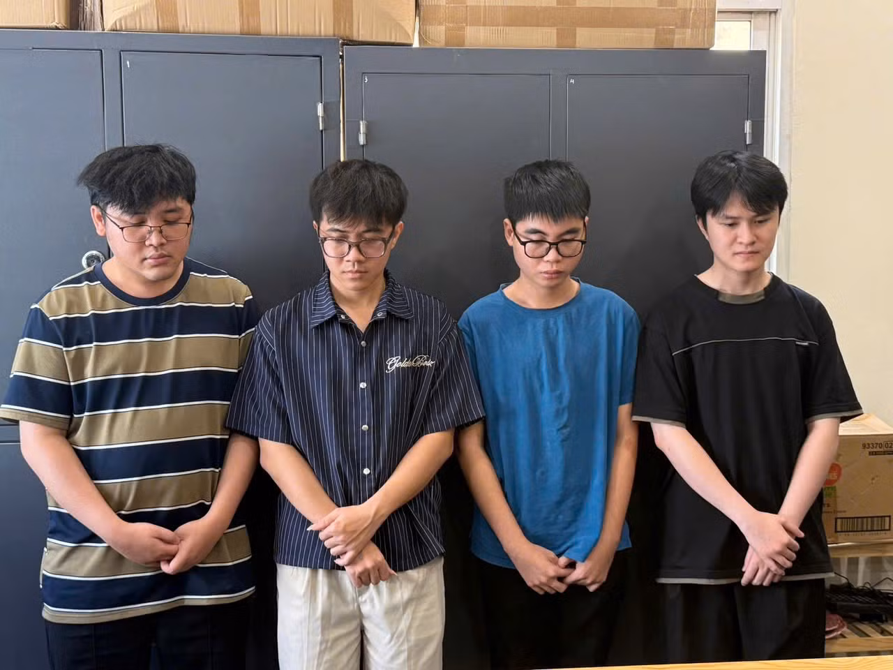 Các đối tượng bị khởi tố.