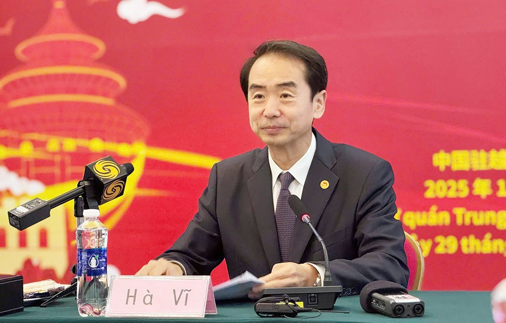 Đại sứ Trung Quốc Hà Vĩ: Đại hội XIV sẽ tạo nên 3 “bứt phá lớn” -0