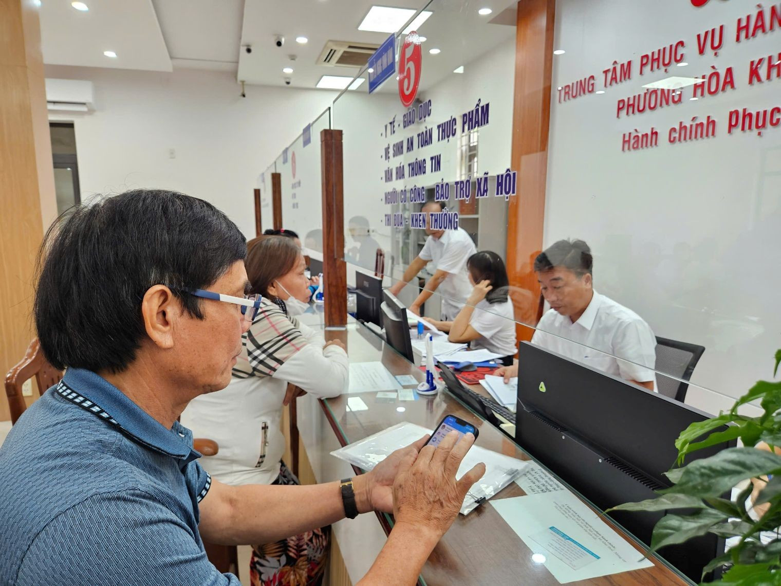 Đại hội XIV thành công tốt đẹp: Niềm vui lan tỏa về tận nhiều làng quê, góc phố… -0