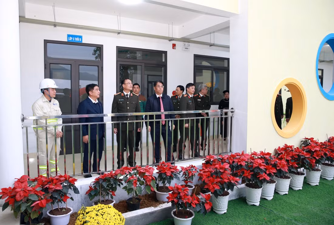 Thắp sáng ước mơ trẻ thơ vùng căn cứ cách mạng Trường Hà -2