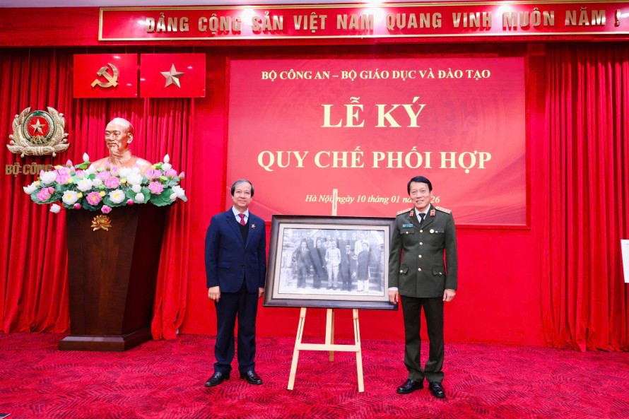 Tăng cường mối quan hệ phối hợp giữa Bộ Công an và Bộ Giáo dục và Đào tạo -0