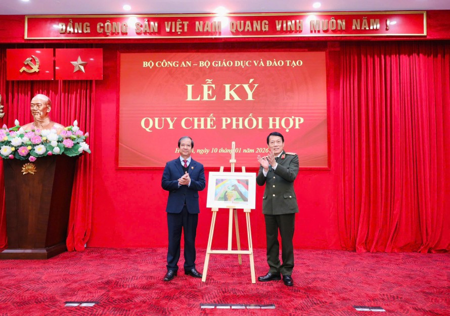 Tăng cường mối quan hệ phối hợp giữa Bộ Công an và Bộ Giáo dục và Đào tạo -0