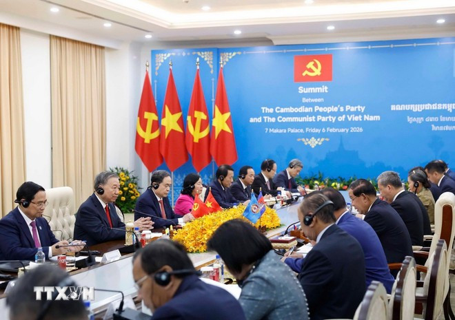 Tổng Bí thư: Việt Nam coi trọng và ưu tiên phát triển mối quan hệ với Campuchia -0