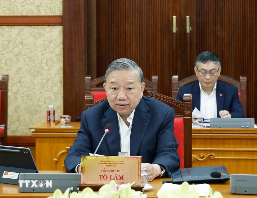 Tổng Bí thư: Tuyệt đối không xảy ra tình trạng du Xuân kéo dài, lơ là nhiệm vụ -0