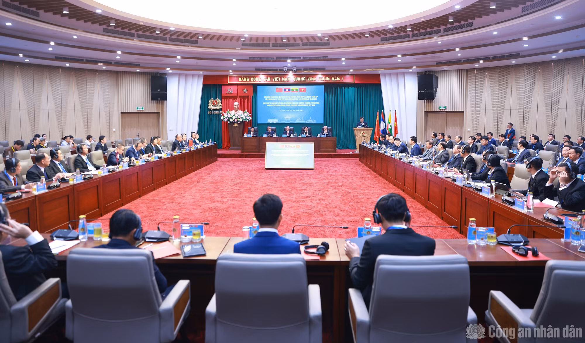 cand_br_k-ha0839.jpg