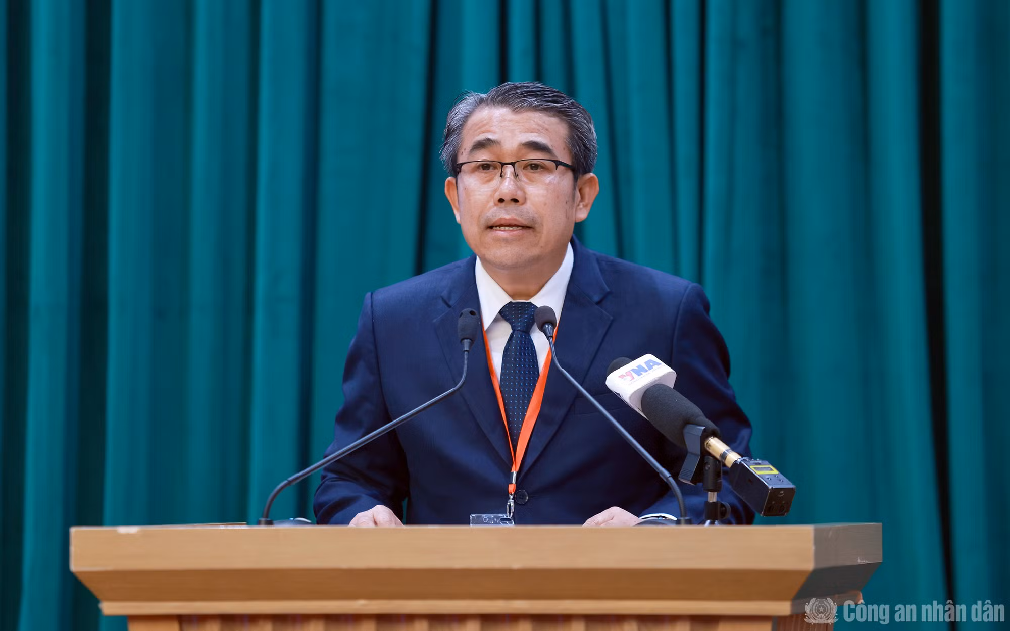 cand_br_k-ha0887.jpg