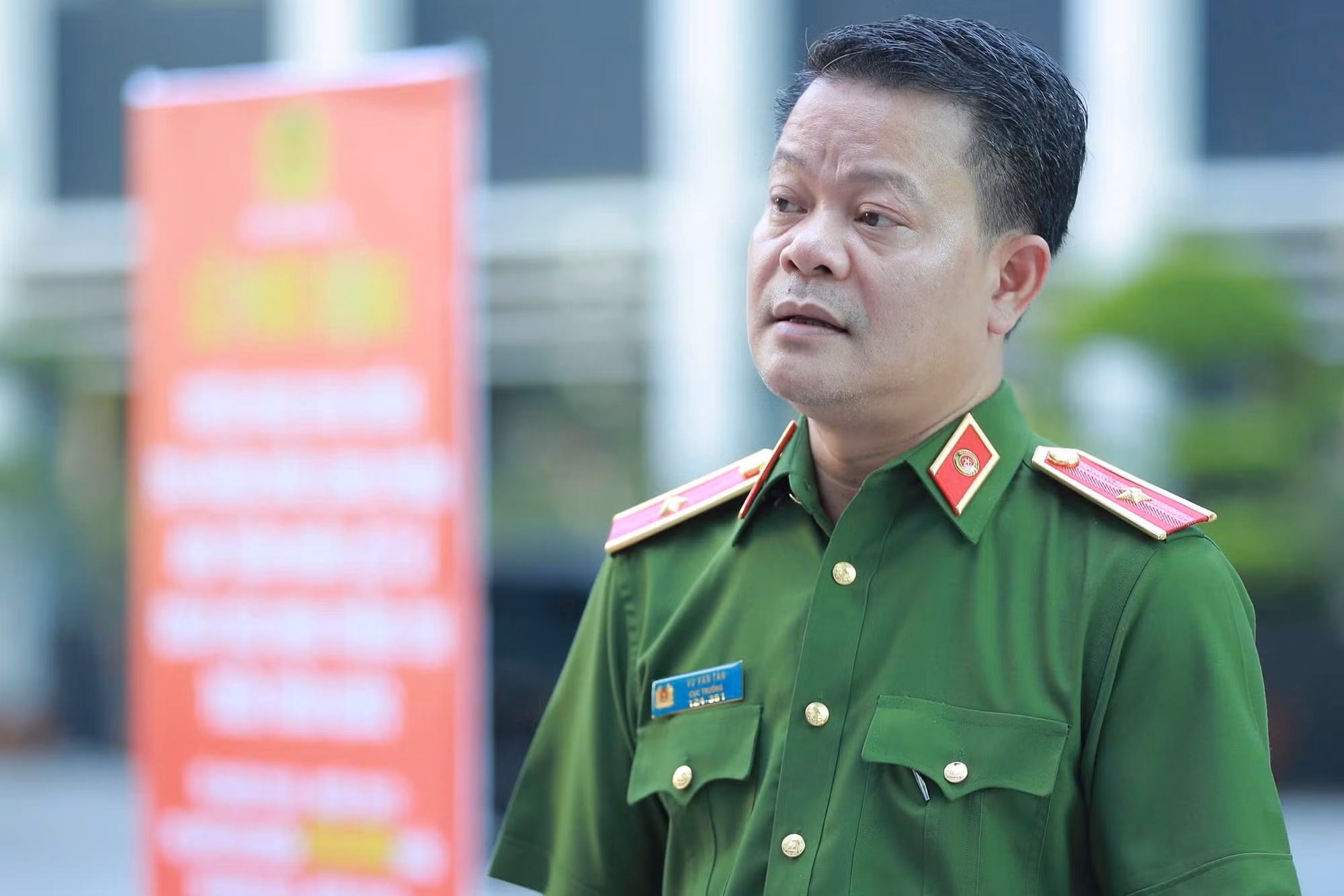 cuc-truong-c06.jpg