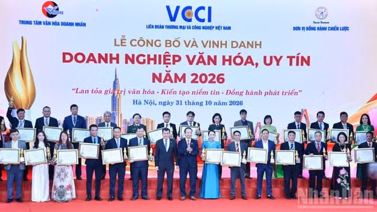 Vinh danh 100 doanh nghiệp văn hóa và uy tín năm 2026 