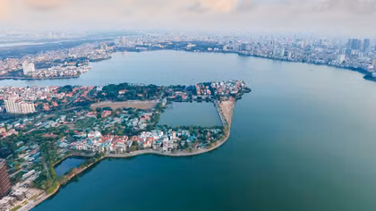 Cần đánh giá yếu tố tác động hệ sinh thái Hồ Tây khi mở rộng đường
