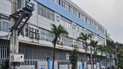 Đẩy mạnh việc chuyển đổi nhà, đất công sang làm trường học