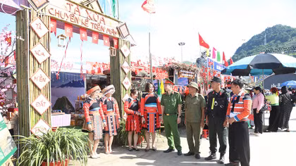 Đảm bảo an toàn cho du khách tham gia tuần lễ văn hóa tại Mộc Châu