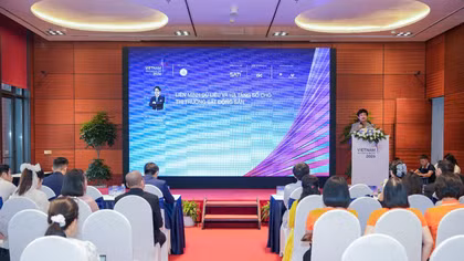 Chủ tịch Meey Group công bố sáng kiến Liên minh Dữ liệu và Hạ tầng số cho thị trường bất động sản