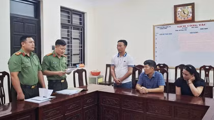 Mua căn cước từ hiệu cầm đồ rồi lập công ty “ma”, trốn thuế