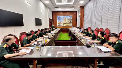 Đoàn công tác Binh đoàn 12 làm việc với Bí thư Tỉnh uỷ và lãnh đạo các ban, ngành tỉnh Quảng Trị.