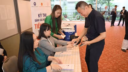 Tiếng Việt vươn xa từ dấu mốc tại Osaka