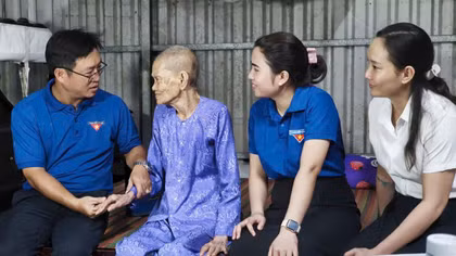 Tổng công ty Điện lực miền Nam tri ân Ngày Thương binh - Liệt sĩ