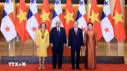 Tổng thống Panama và Phu nhân kết thúc tốt đẹp chuyến thăm chính thức Việt Nam