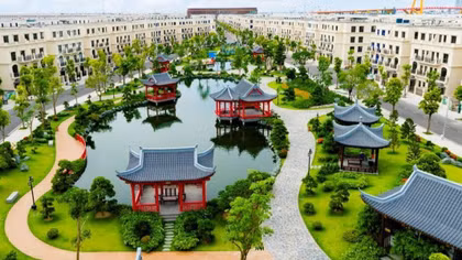 “Dòng người thật - cuộc sống thật” nâng giá trị Vinhomes Royal Island