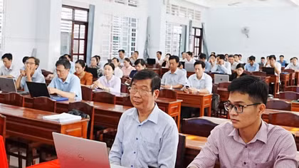 Vĩnh Long tập huấn kỹ năng điều hành dựa trên dữ liệu cho cán bộ cấp xã