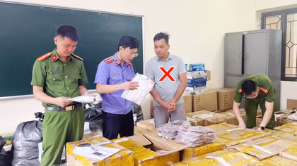 Sản xuất thời trang thương hiệu Owen “fake”, thu lời hơn 2 tỷ đồng