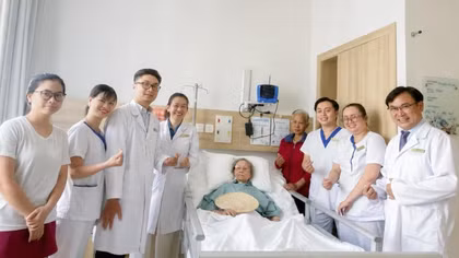 Vinmec Central Park cứu sống hai cụ bà U90 và U100 tuổi bị đột quỵ nhồi máu não